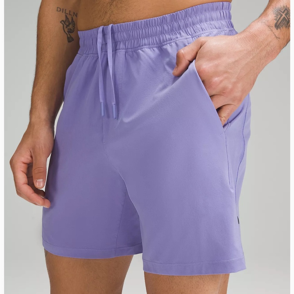 Lululemon Pace Breaker Linerless Short 7"